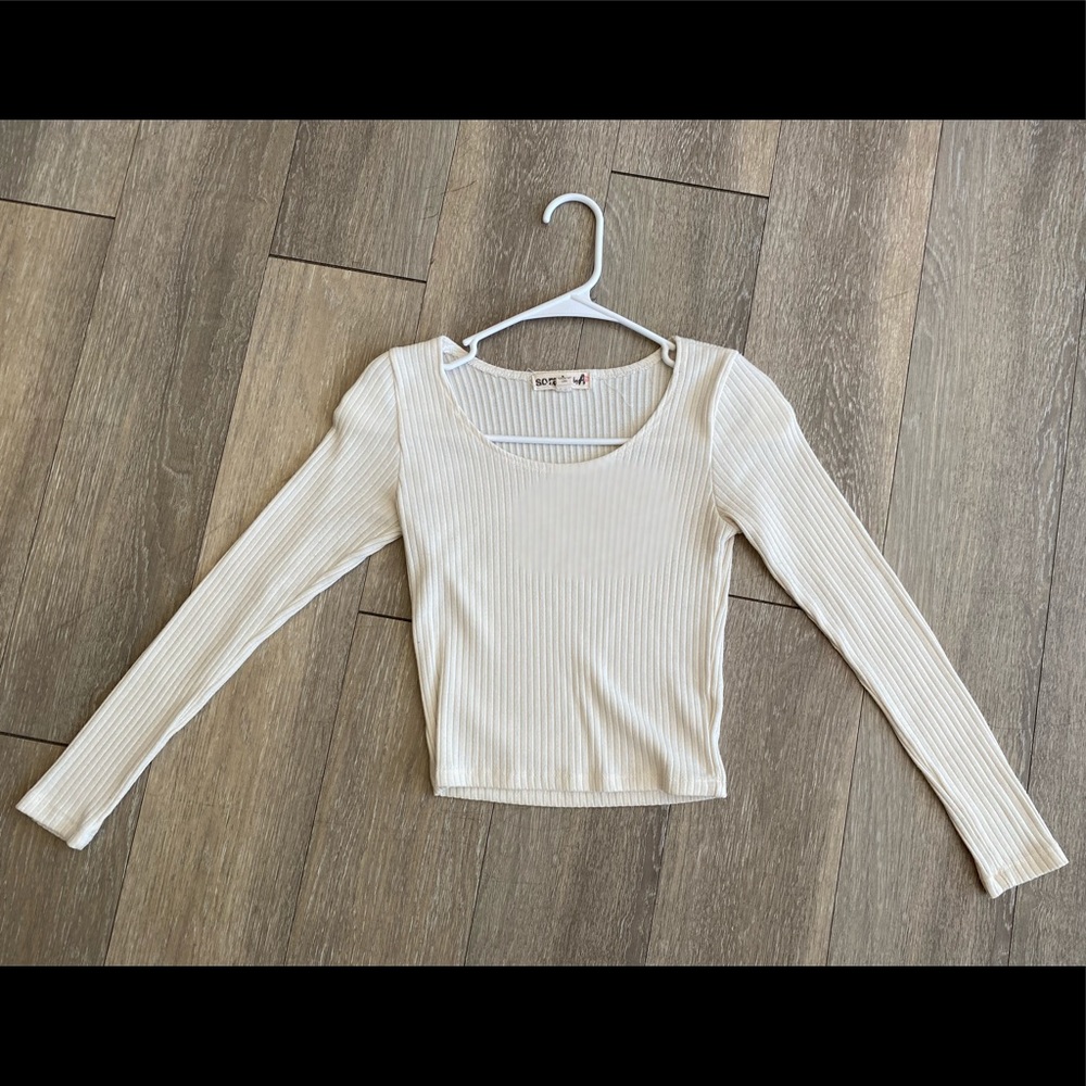 Off white long sleeve crop top
